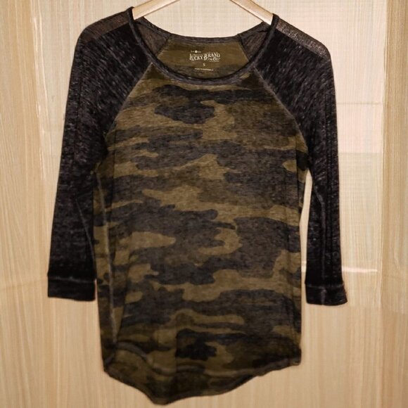 Lucky Brand Tops - Lucky Brand Womens Camouflage Raglan Sleeve Burnout Top Small